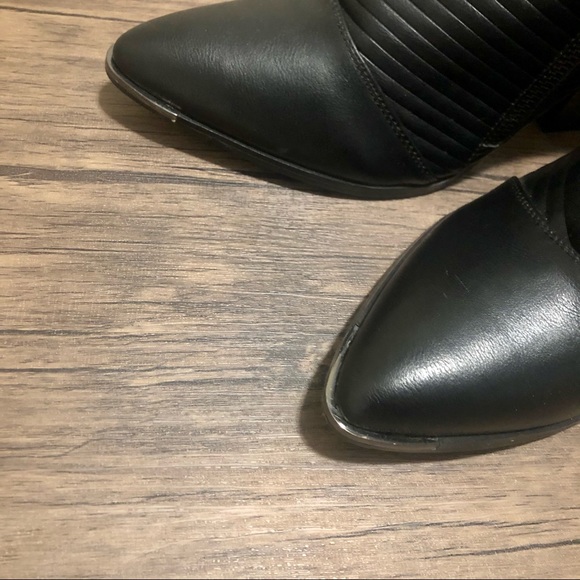 G by Guess Mayko Black Moto Pointed Toe Booties - Picture 14 of 14